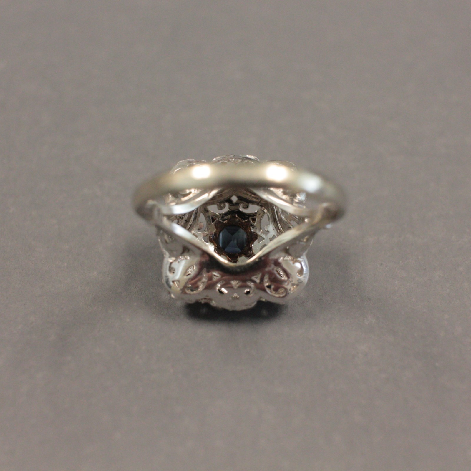Vintage 18k Gold & Natural Blue Sapphire Filigree Openwork Ring Size 6.75