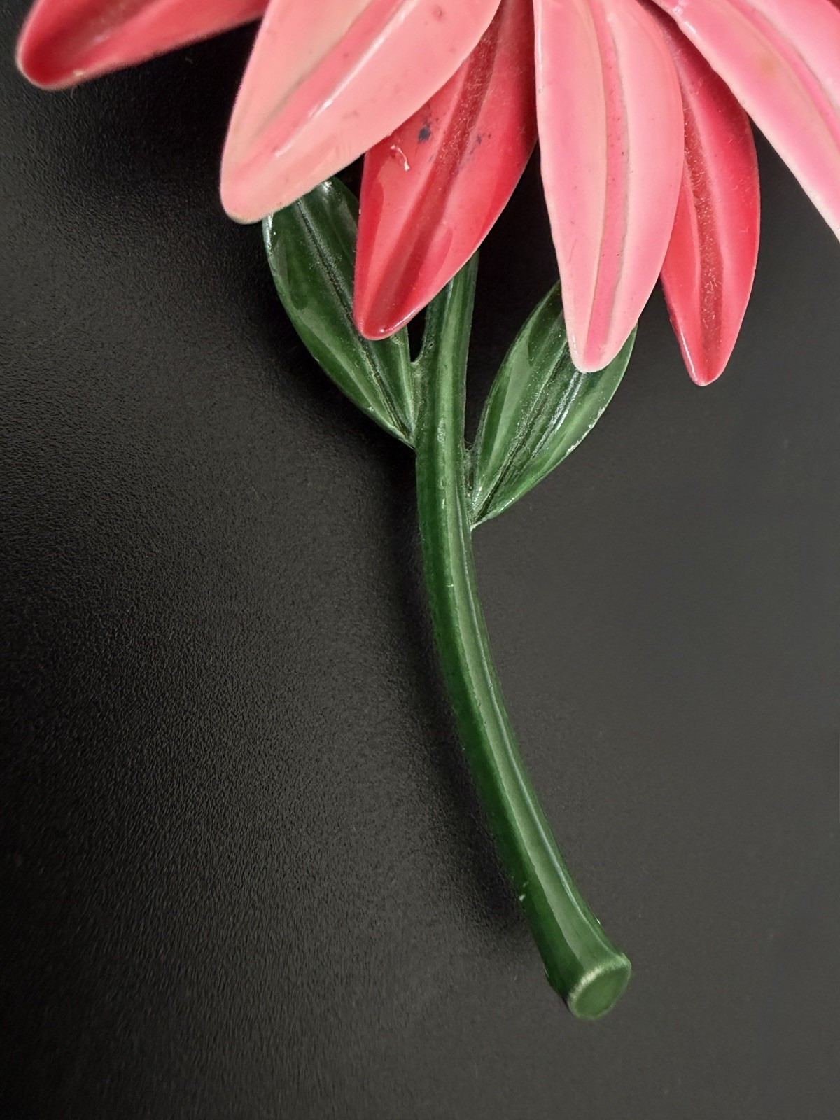 1960s Pink Enamel Celluloid Daisy Flower Brooch Pin Large Mod Statement 4 3/4”!
