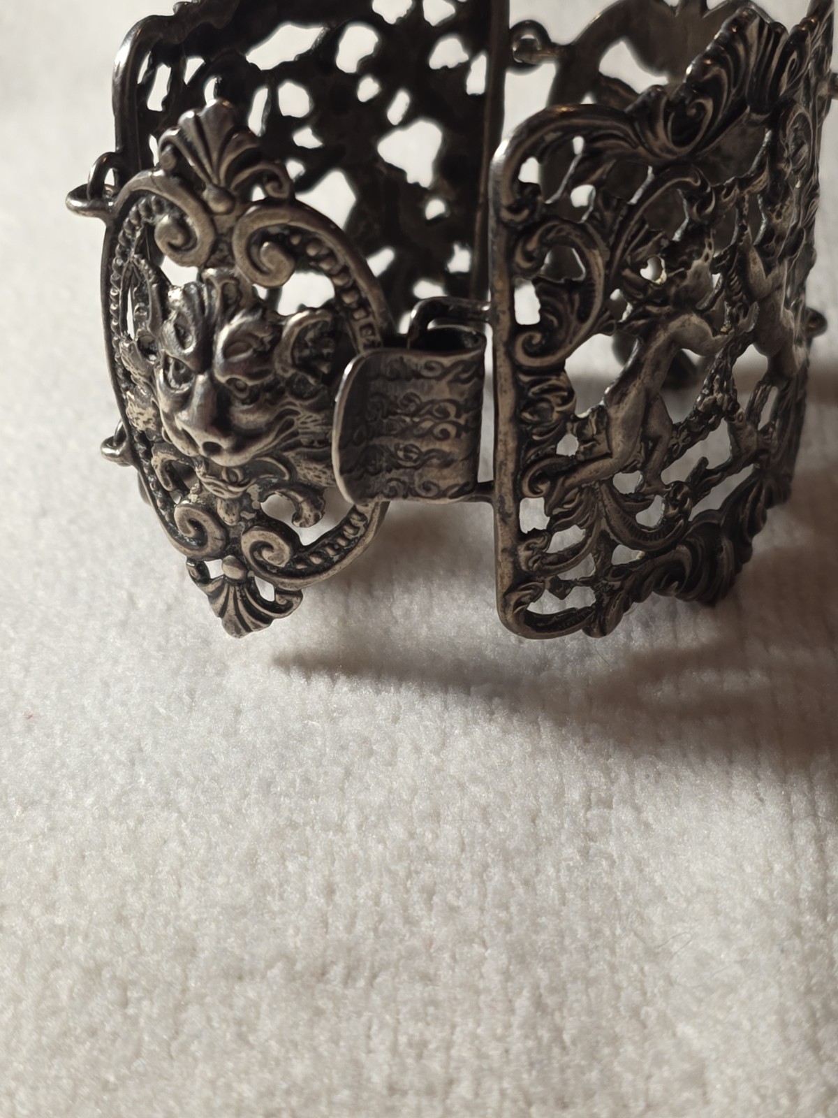 Vintage Cini Sterling 925 Cherub & Lion Bracelet Italian Renaissance Revival
