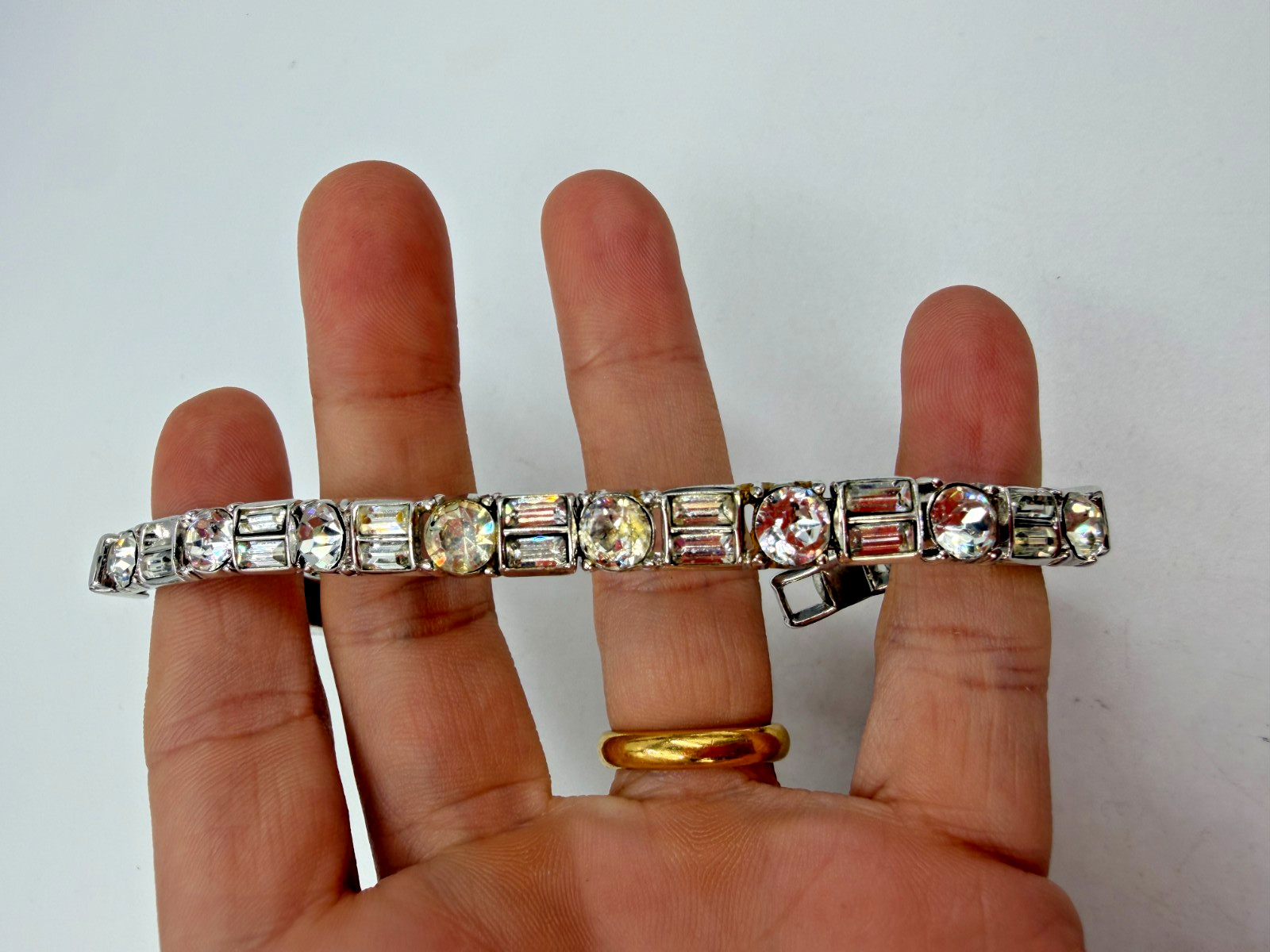 Vintage Bracelet Trifari Tennis Rhinestone Chain Silvertone 6.5 in PJ