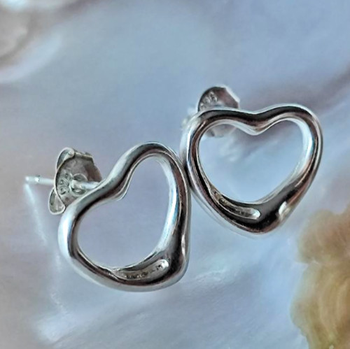 Vintage 925 Sterling Silver Open Heart Stud Earrings 1.8g Women’s Jewelry