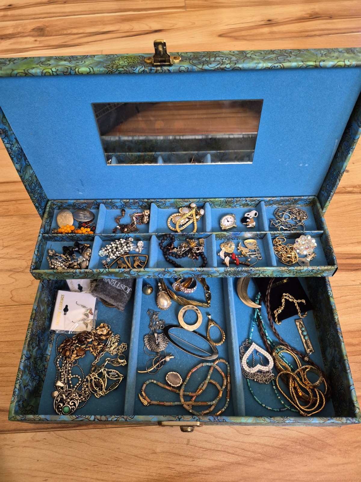 Vtg Jewelry Box With VTG- Now Costume Necklaces, Earings, Brooches, Pins, Etc.