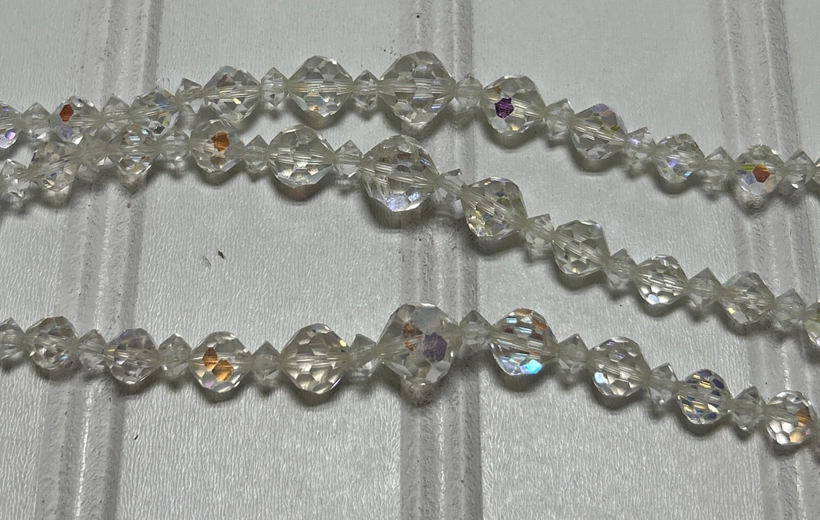 VINTAGE CLASSIC SILVER TONE AURORA BOREALIS CRYSTAL NECKLACE & BRACELET *