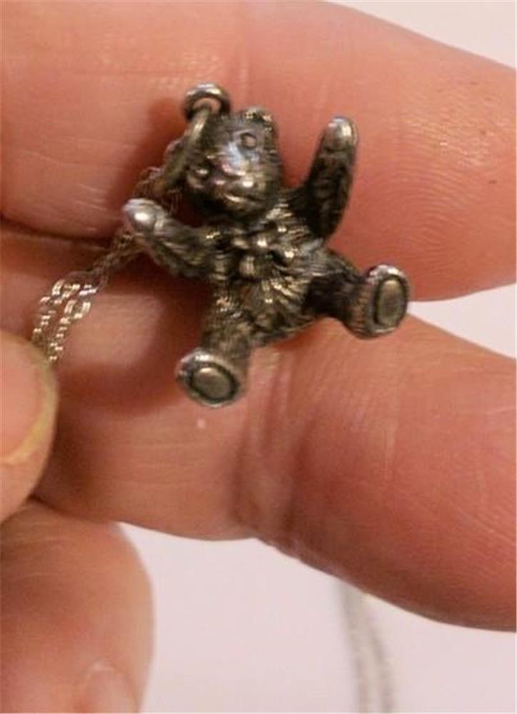 Brown County Silver Teddy Bear Charm Pendant Cute Details Necklace 18″ Chain 925