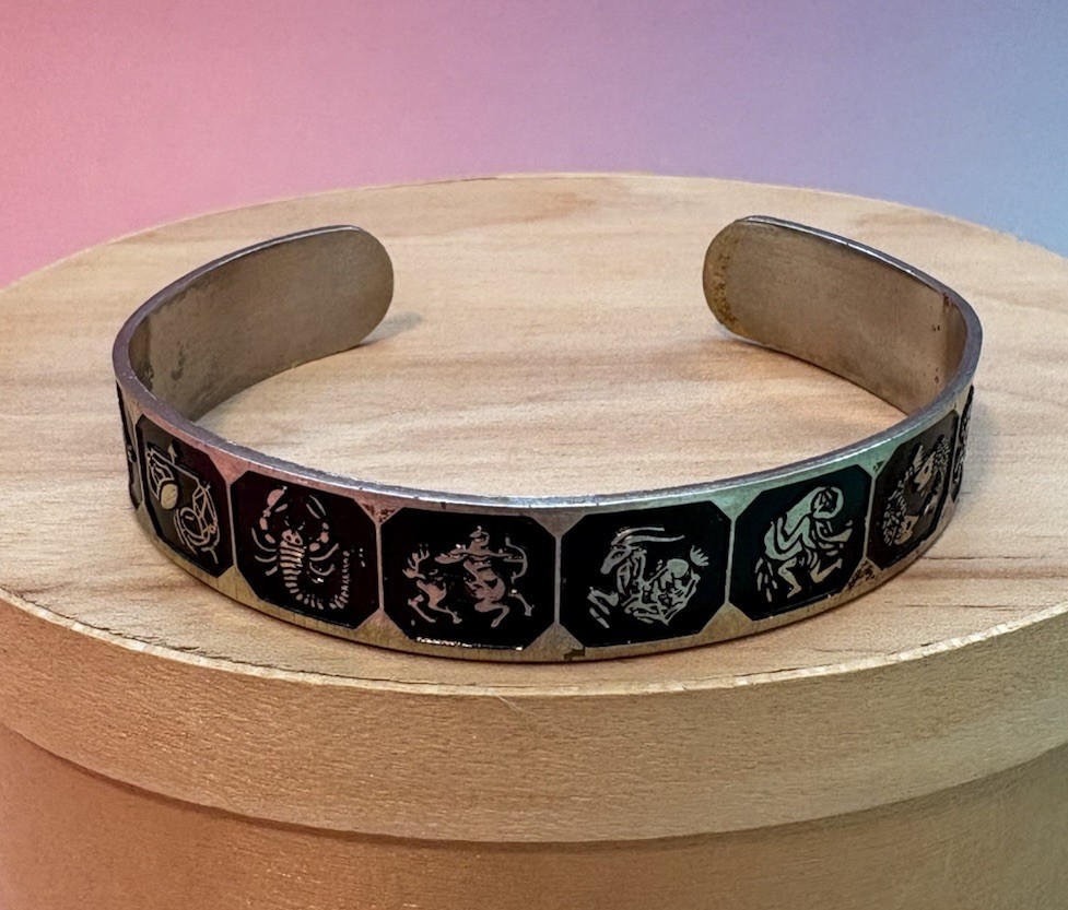 Signs Of The ZODIAC CUFF BRACELET Gold Tone Enamel Metal Astrological-VINTAGE!