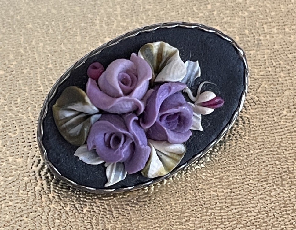 Vintage Floral Clay Petite Victorian Cameo Brooch
