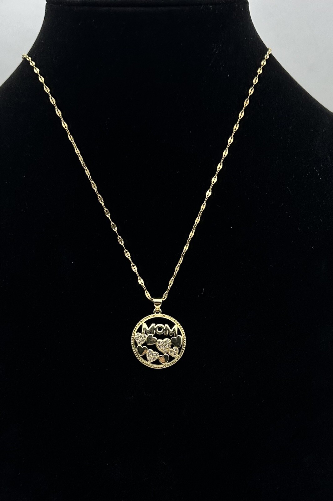 Love Mom Hearts Pendant And Necklace 18”-20” Mom Gift Metal Gold Tone New