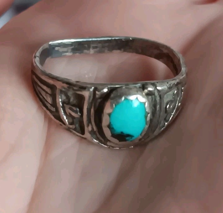 Vtg *Bent Band* Sterling Silver Turquoise Ring Southwestern Sombrero Size 6.75