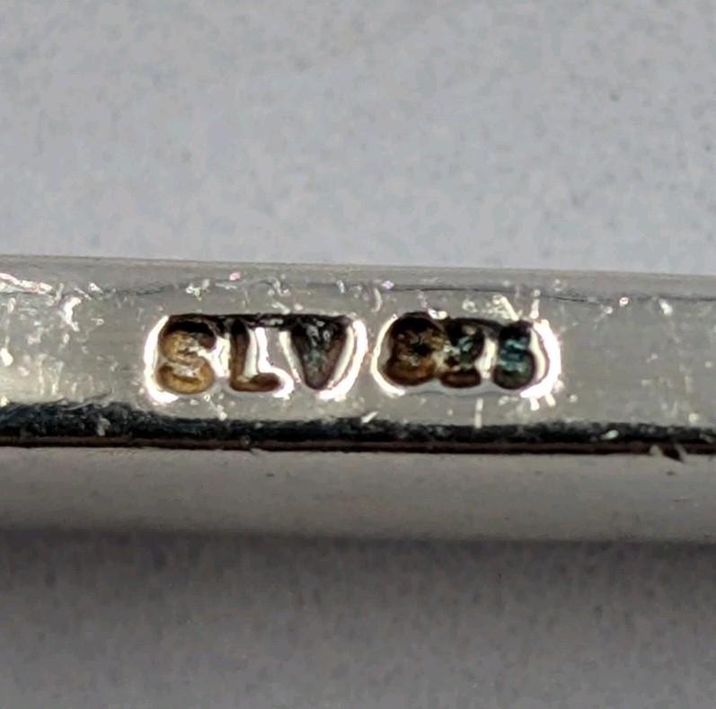 Vtg Sadye L Vassil 925 Sterling Silver 3 Gemstone Bar Pendant 16-18″ Necklace