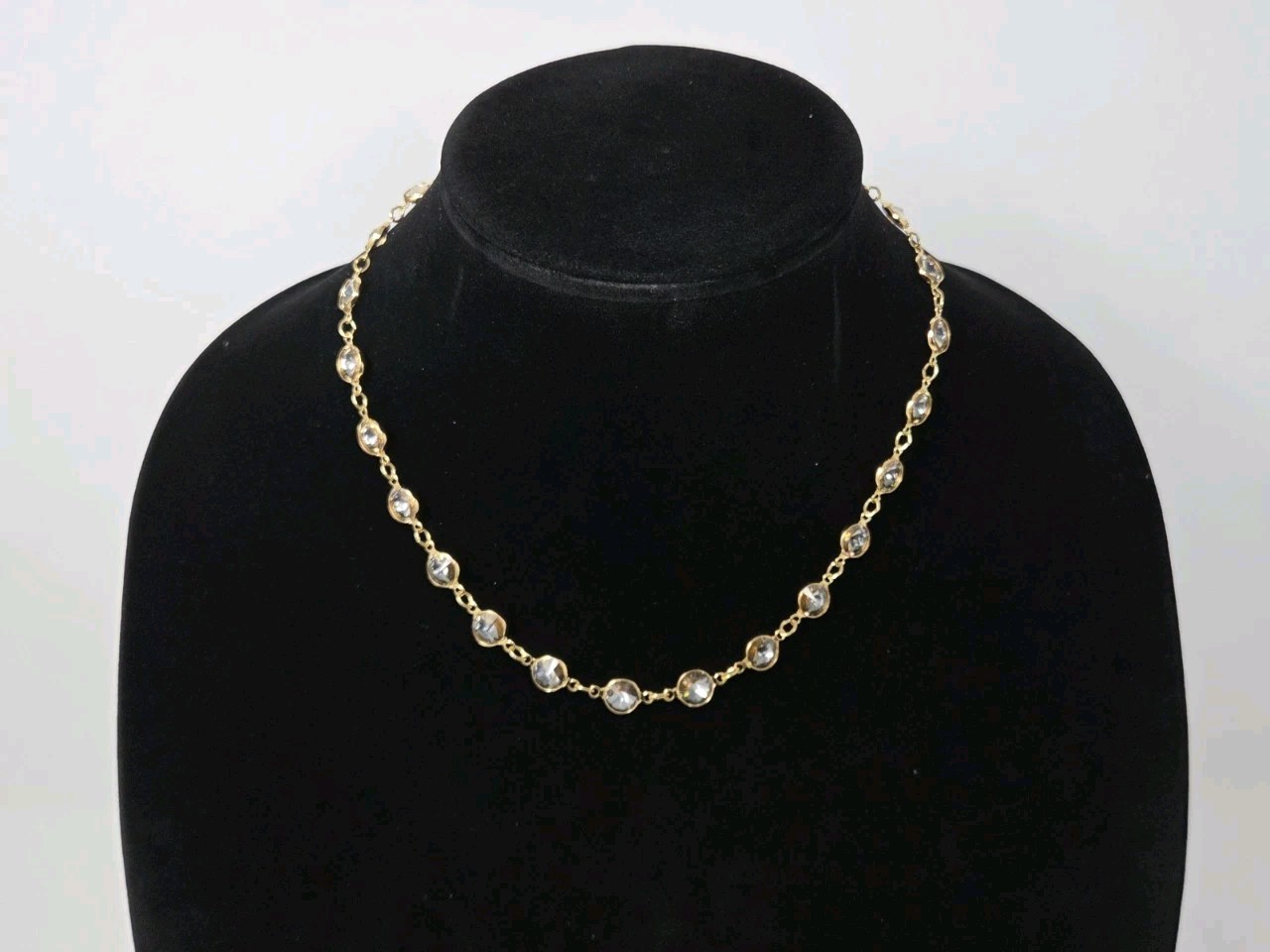 Champagne Crystal Bezel Necklace Gold Tone Vintage 17.5 Inches Sparkly!