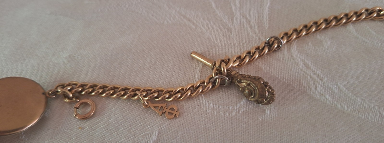 VINTAGE VICTORIAN ENGRAVED LOCKET W/ LINK CHAIN, CHARM & CLOCK KEY
