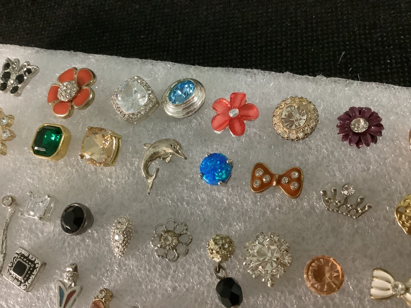 Huge lot of mixed vintage SINGLE stud earrings various unknown stones materials