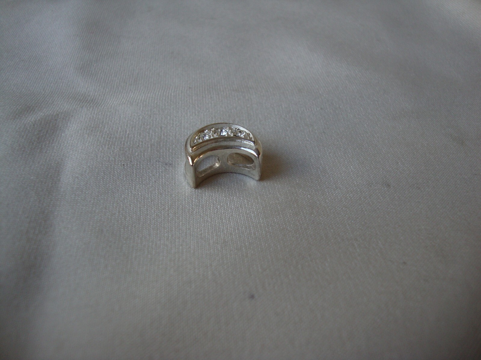 VINTAGE 1980s CHUNKY WHITE TOPAZ CRESCENT MOON STERLING SILVER 925 SLIDE PENDANT