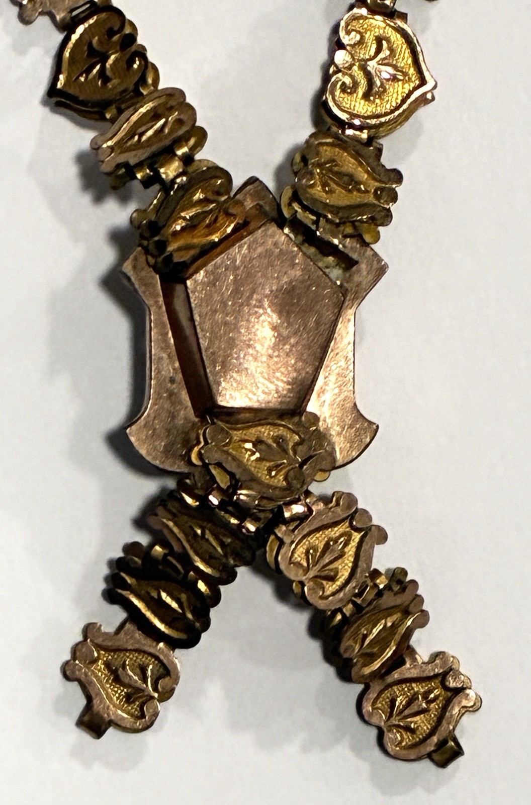 VICTORIAN GOLD Filled Book Chain Hard Stone CAMEO NECKLACE