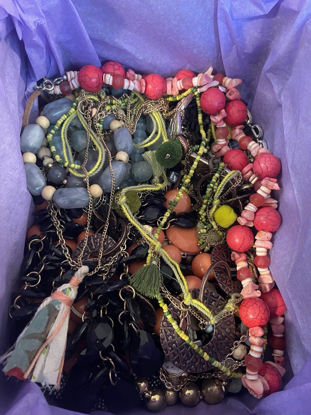 Lot 86 Vintage To Now Jewelry To Wear Sell Or Repurpose – 5.5 Lbs