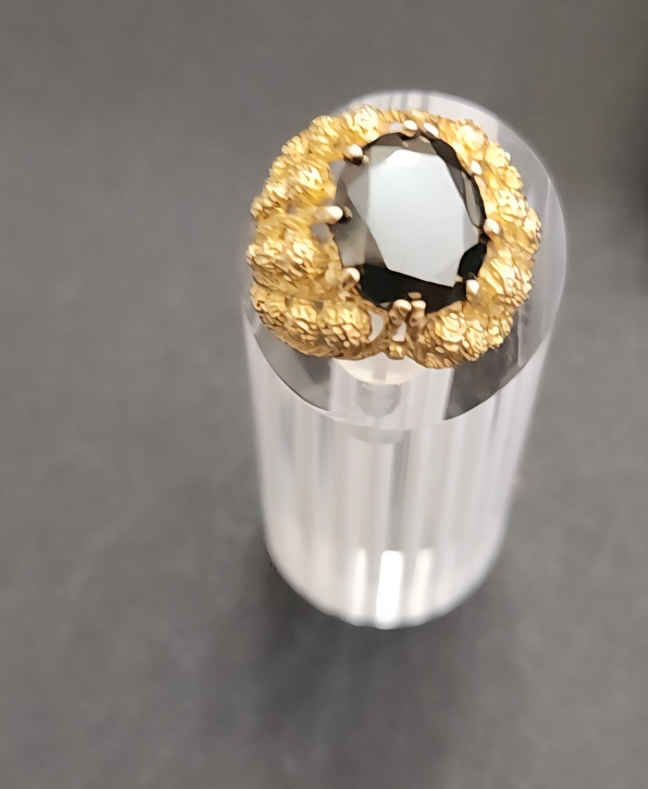 Vintage 18k Gold Ornate Hematite Size 4 ring 1960’s Corletto Italy 7.1 Grams