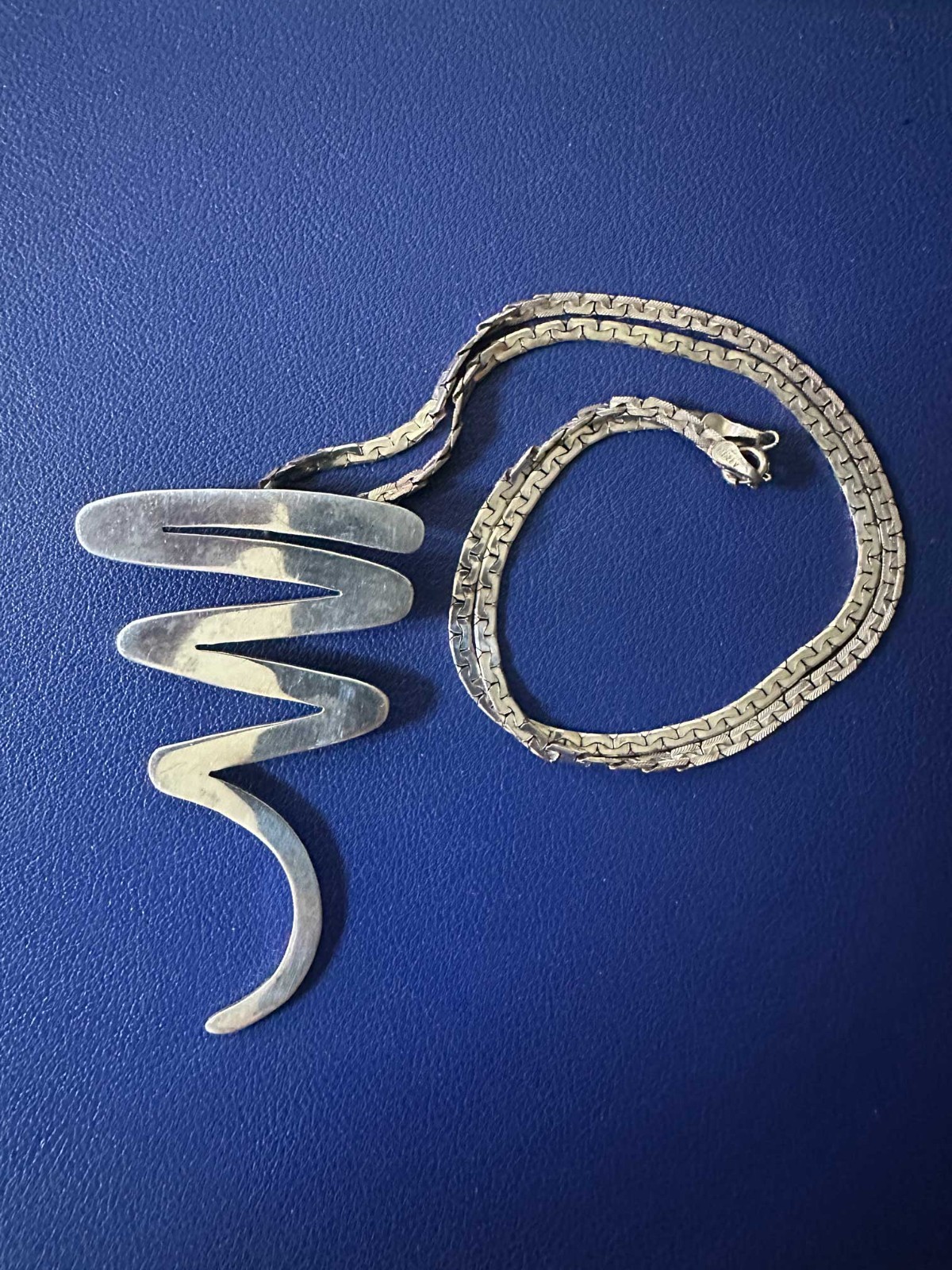 26g 1980s Taxco Mexico 925 Sterling Silver Modernist Zigzag Design with Chain