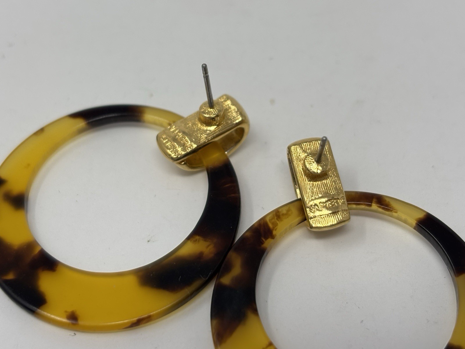 Vintage Chic NAPIER Tortoise Acrylic Resin Dangle Hoop Door Knocker Earrings