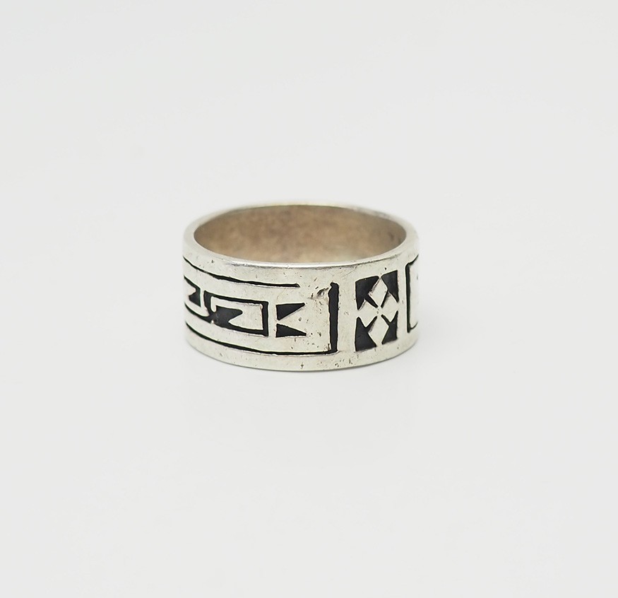 Vintage tribal design sterling silver traditional band men women ring sz 10