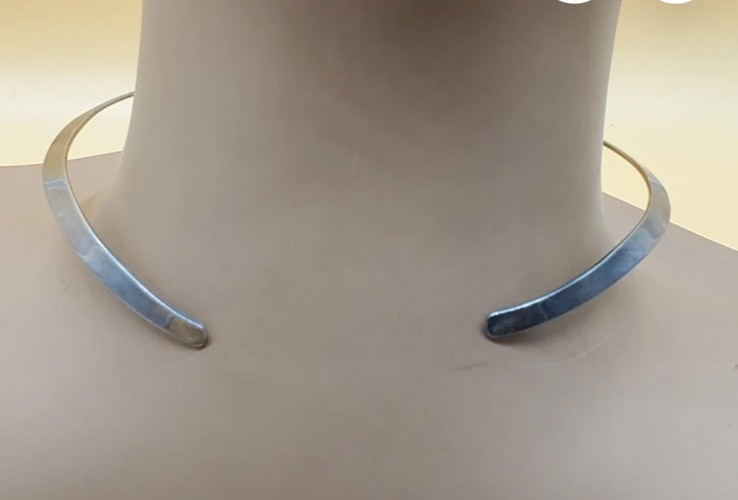 Vintage Sterling Silver Cuff Collar Necklace Flat Choker wavy 23g 14”
