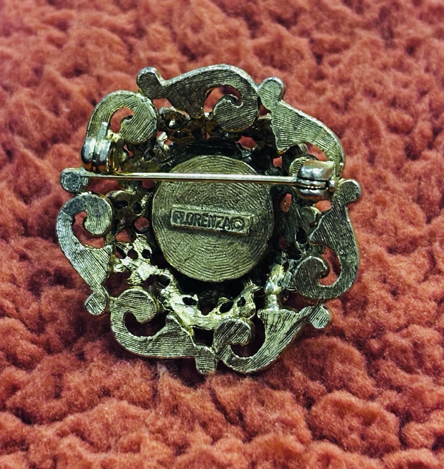 Florenza Brooch Pin Vintage Gold Tone Gorgeous