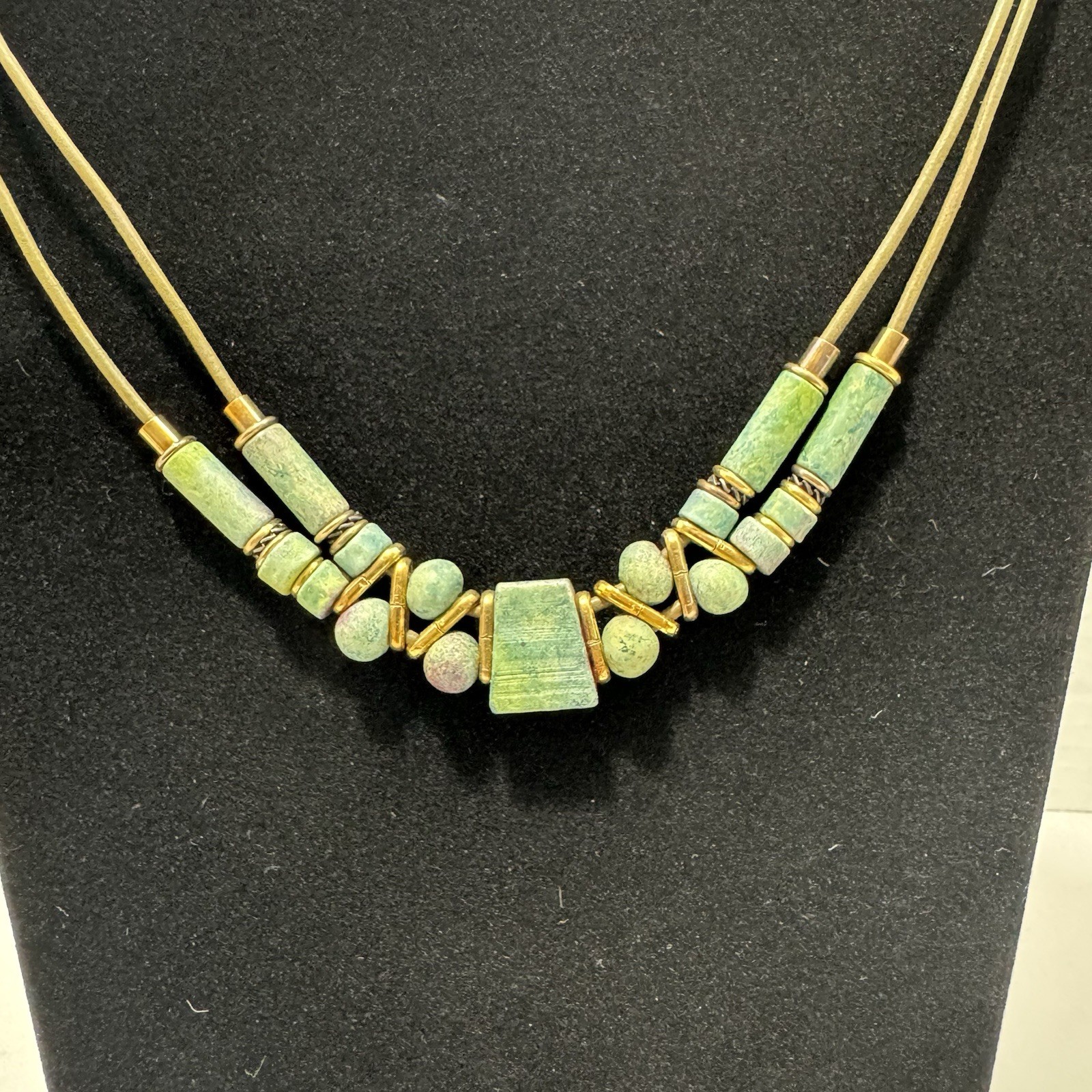 Vtge Handcrafted Necklace & Bracelet Set, Gold Tone & Natural Stones Turquoise??