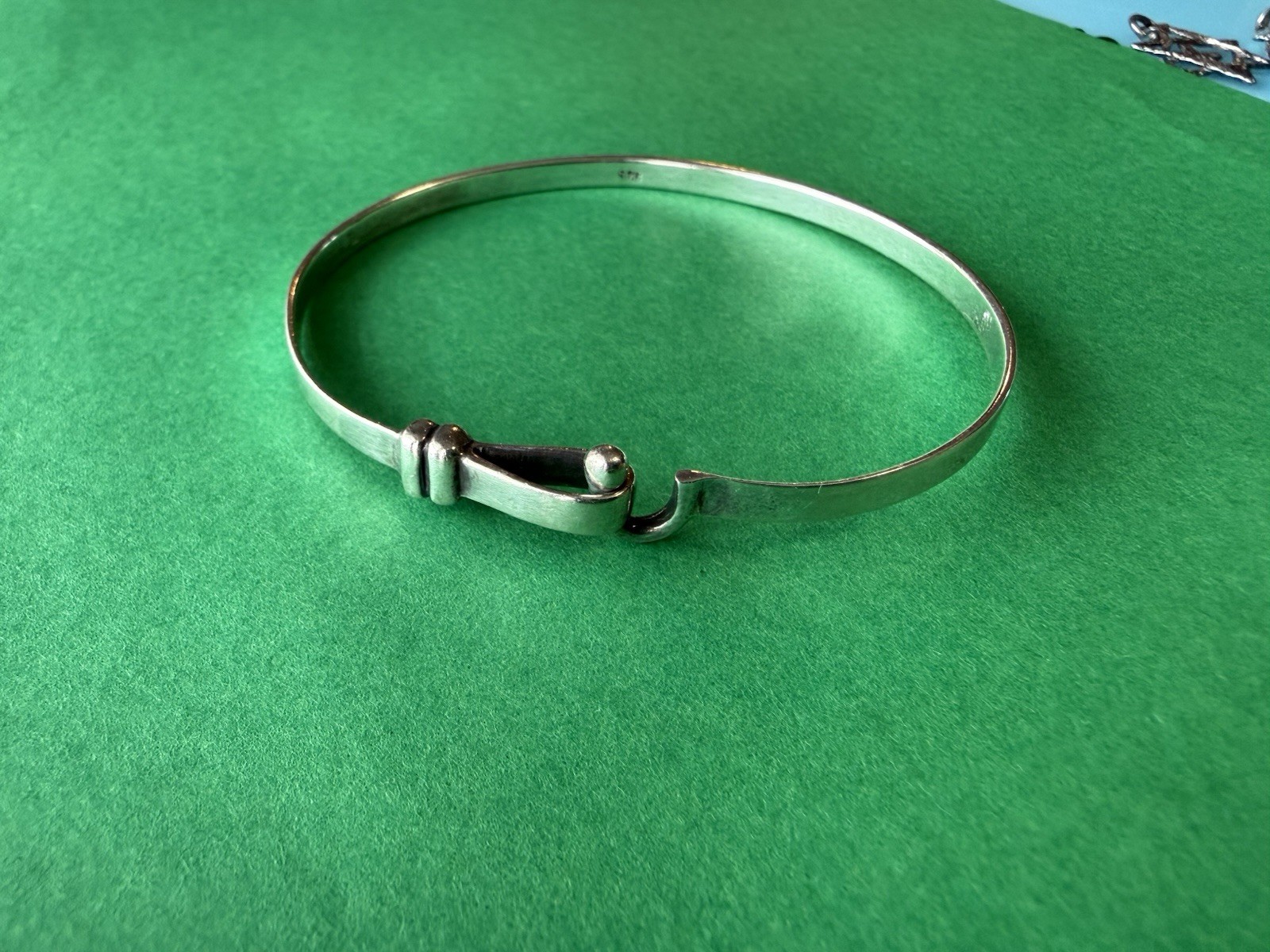 7” 925 Sterling Silver Hook and Eye Bangle Bracelet Cape Cod Style Loop Cuff 9g
