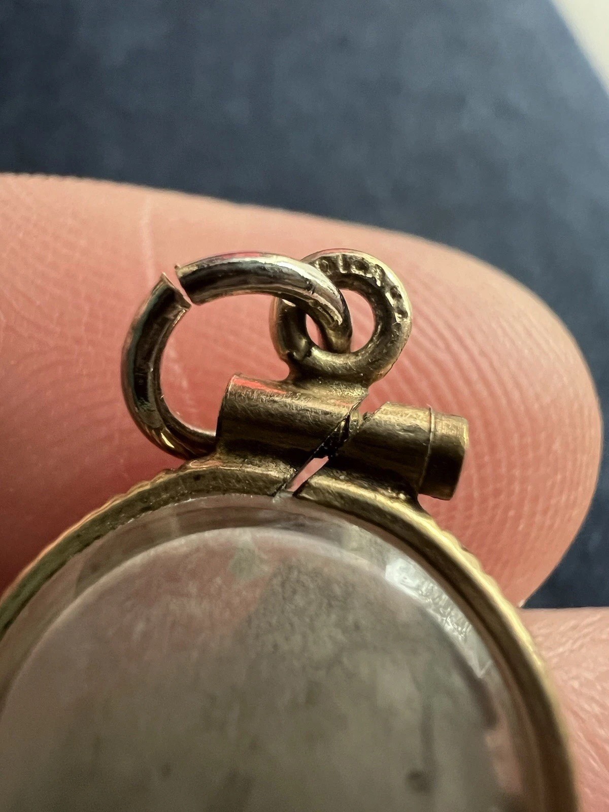 Vintage 1/20 14kt Gold Filled Shaker Locket Charm Pendant Filled With Unknown C9