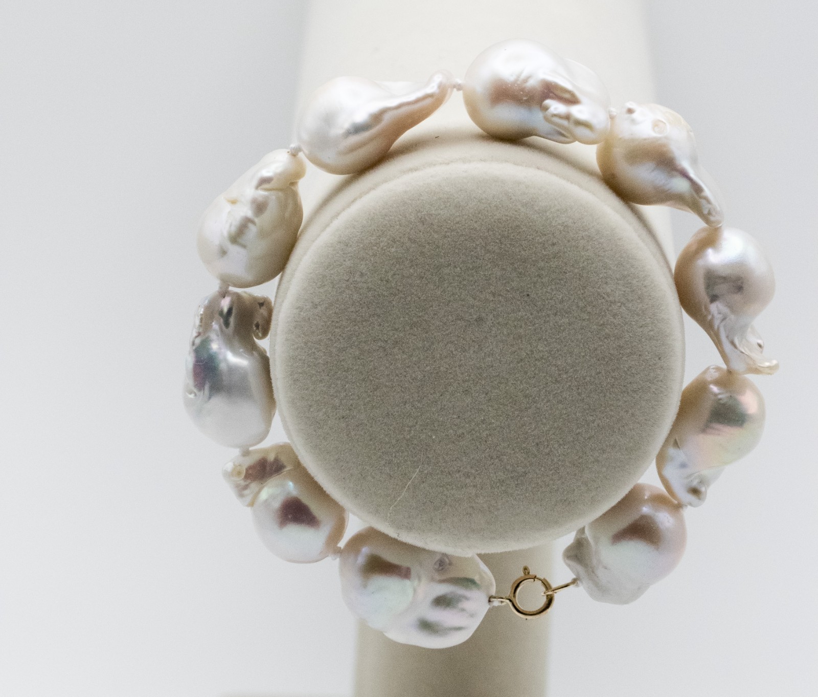 14k Yellow Gold Big Baroque Pearls Bracelet Bridal Wedding Event 585