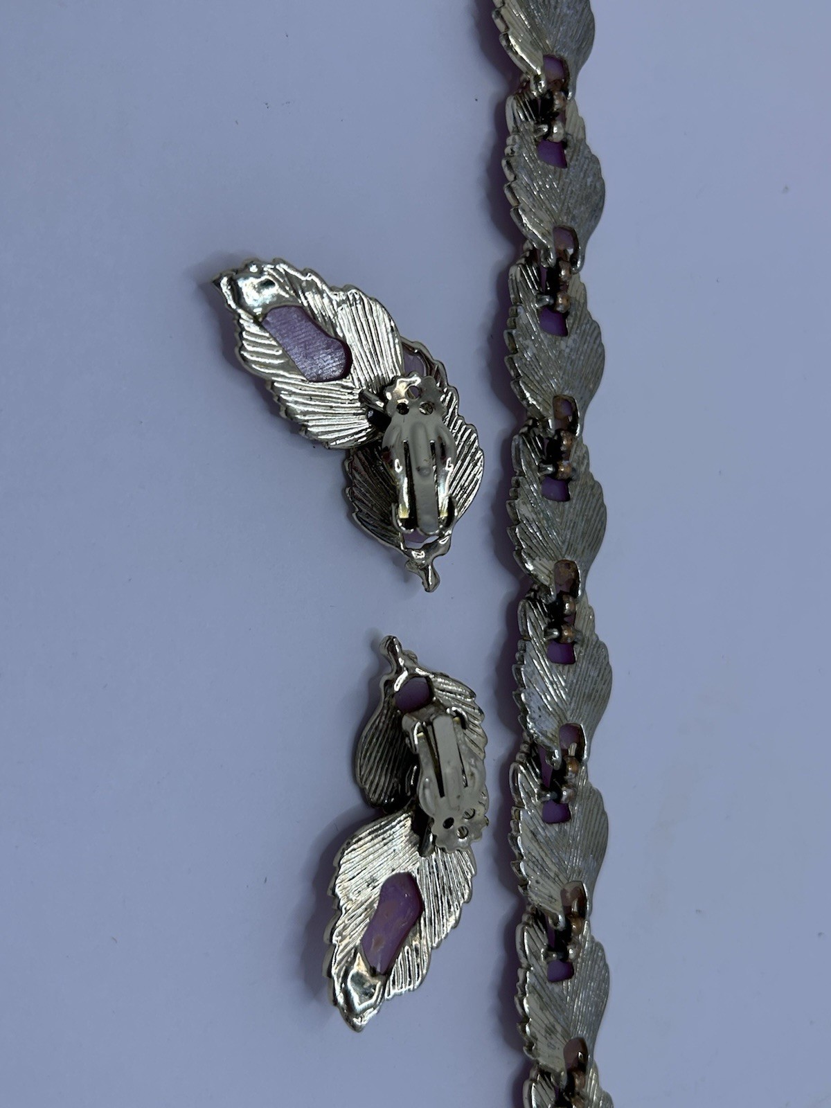 Vintage 50’s molded lucite/cellulose Acetate Parure leaf necklace set
