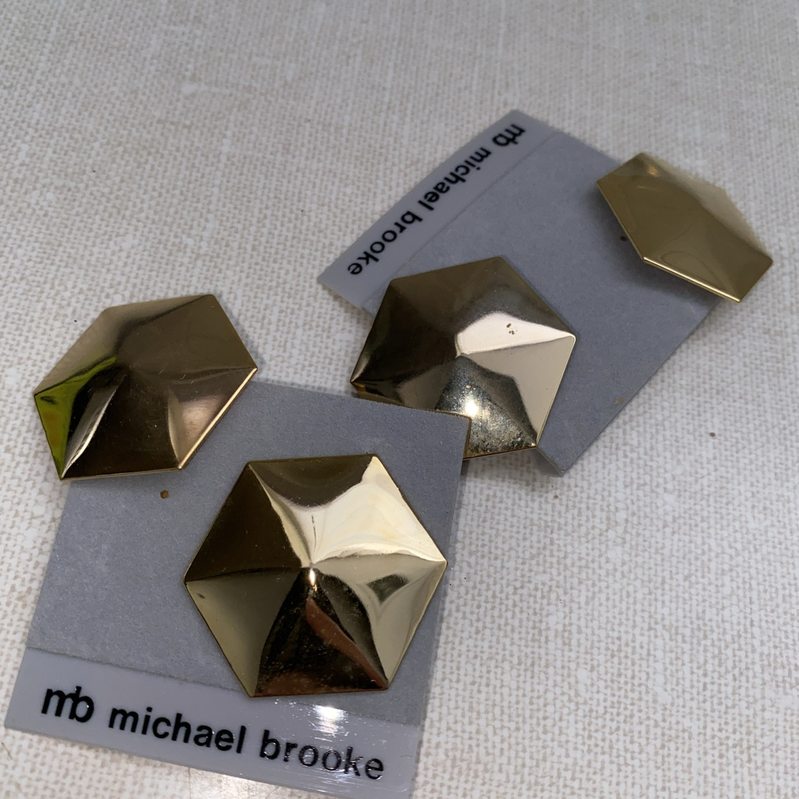 Vintage Mb Michael Brooke Pierced Earrings Set Of 2 Gold Tone 1980’s New