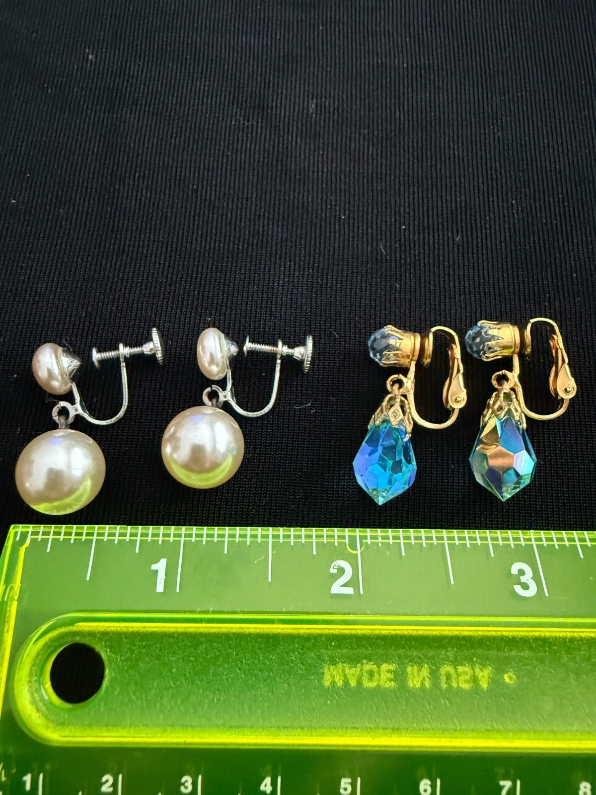 2 Pair of 1950’s Dangle Earring Sets – Unbranded