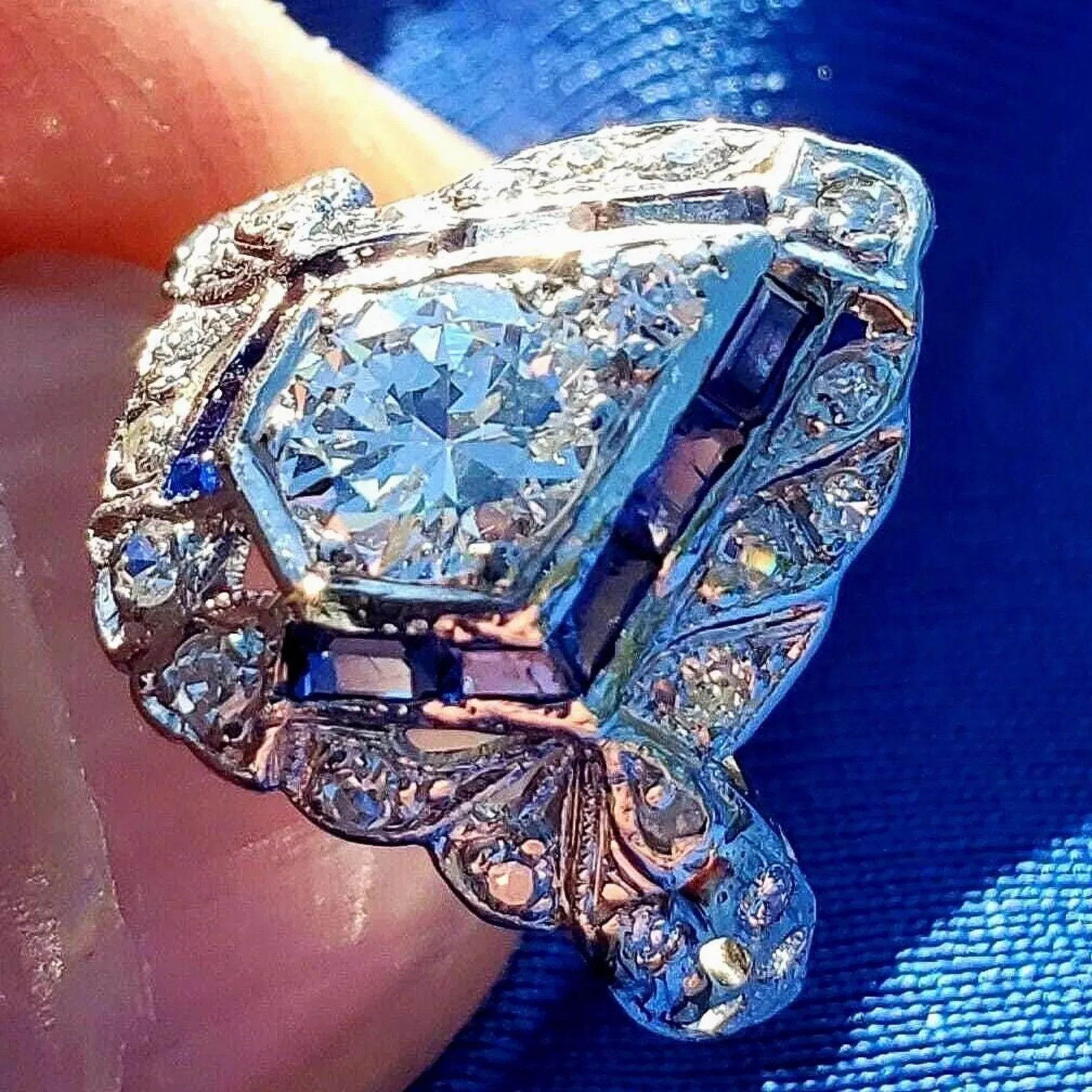 Original EARTH MINED DIAMOND Deco Engagement Ring PLATINUM Statement Solitaire 5