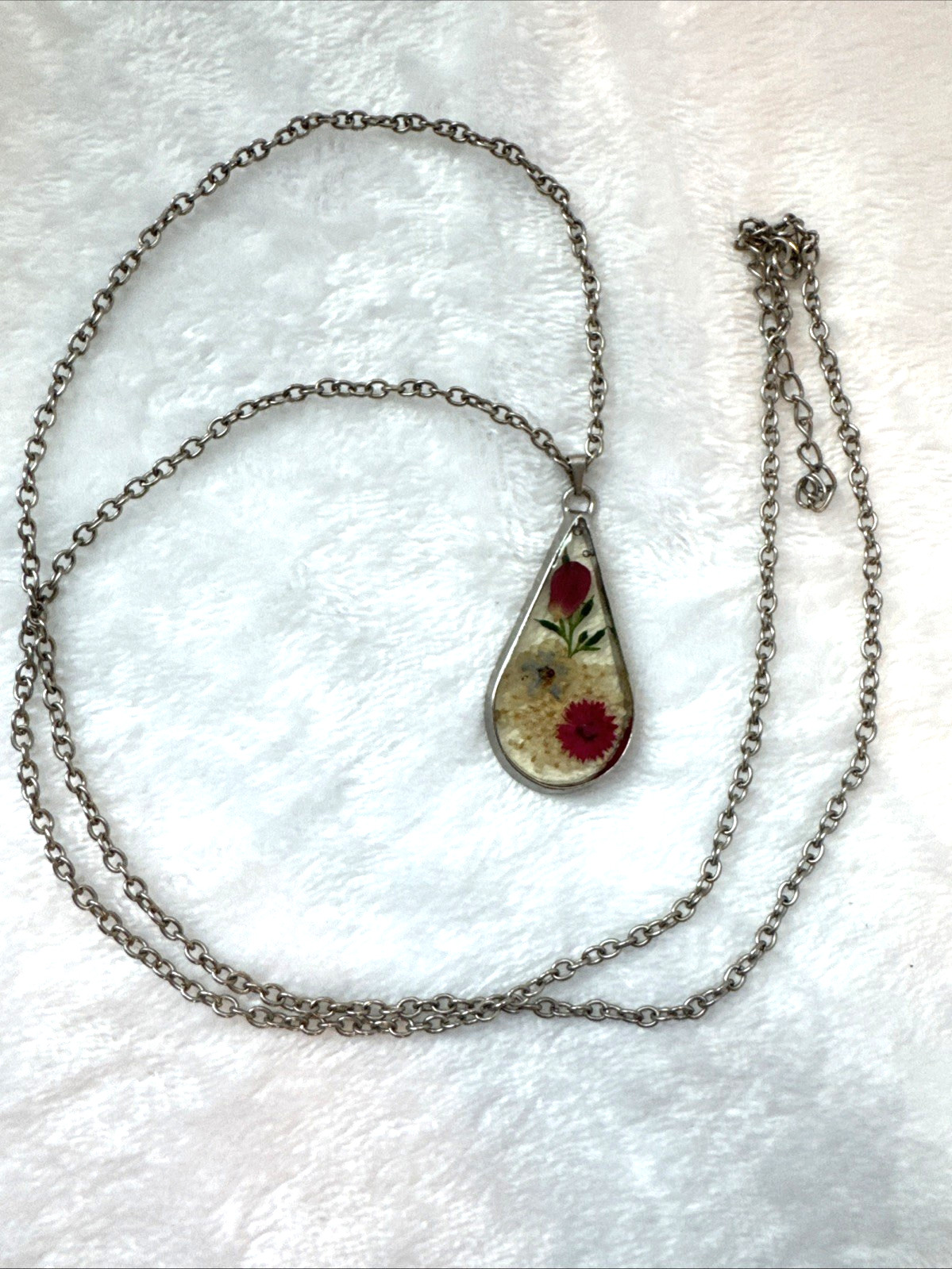 Dainty long chain Minimalist dried pressed flowers epoxy Necklace coquette boho