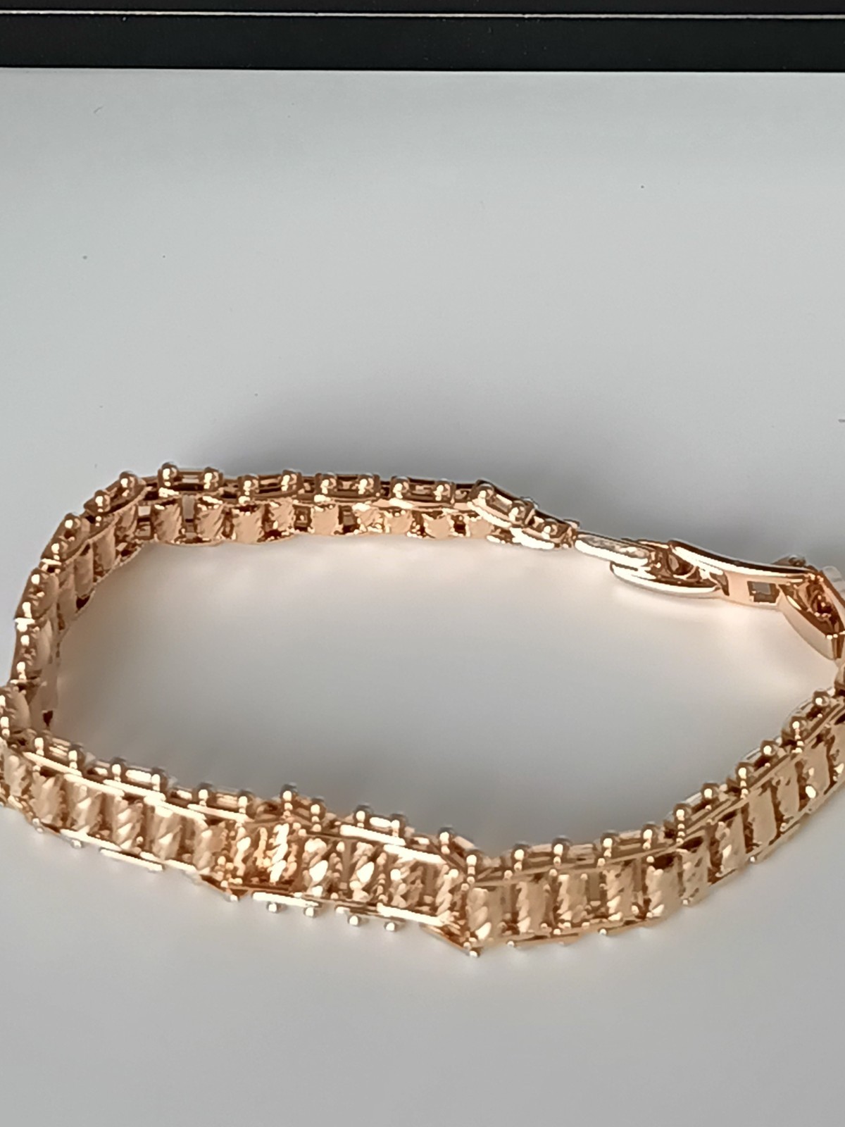 Vintage 1990-s Rolled Gold Bracelet- Hallmarked 585 RG!!