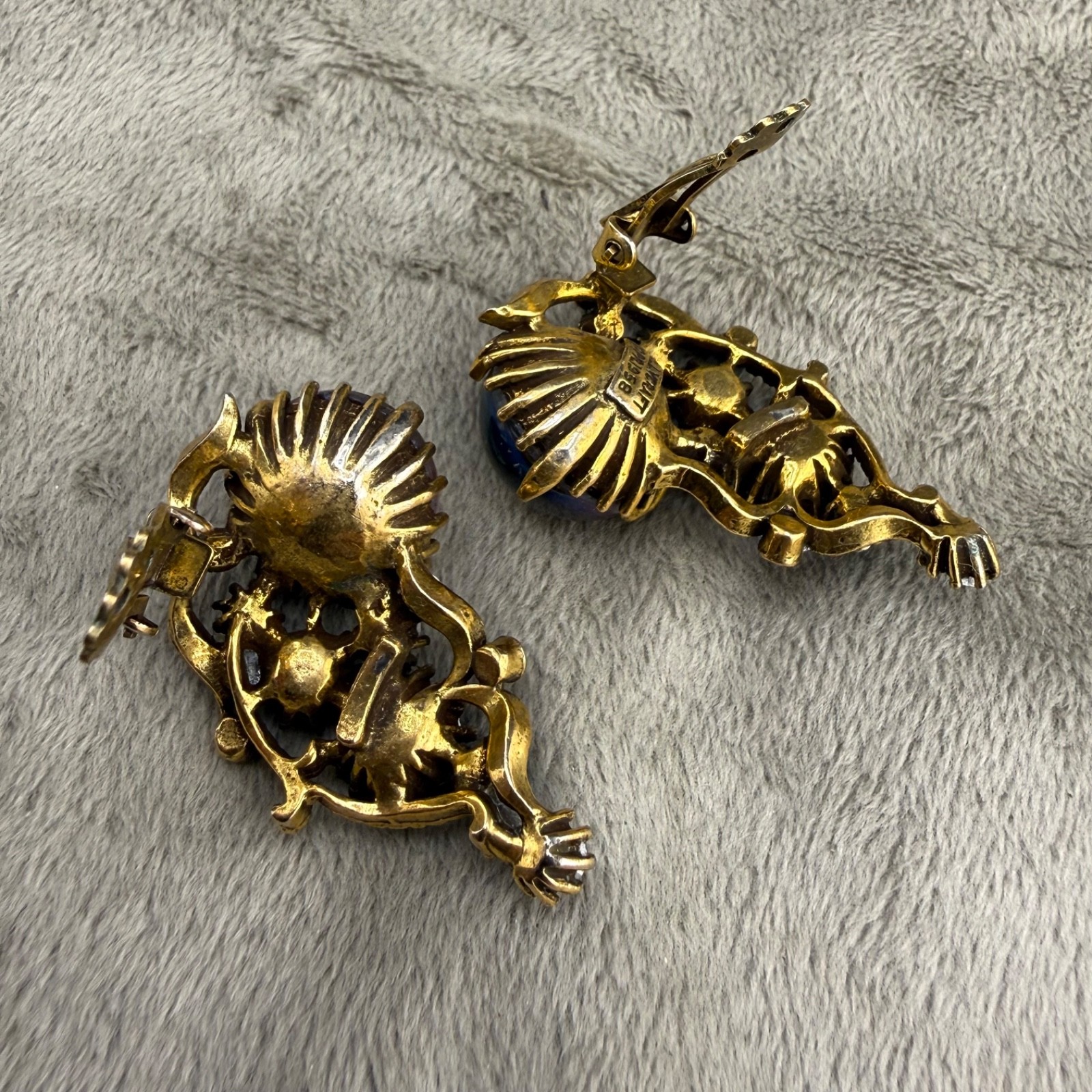 Vintage Hollycraft Rhinestone Clip On Earrings Dragon Gold Tone Pink