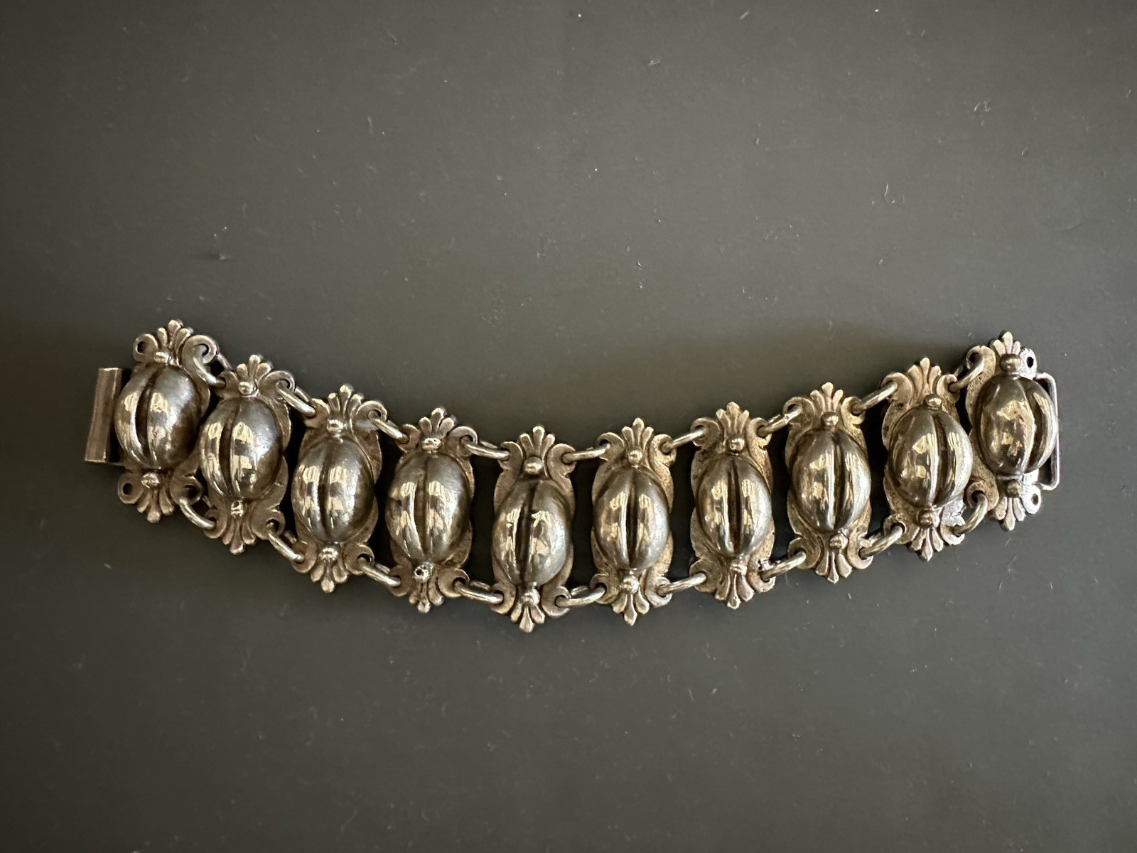 925 Mexico Sterling Silver 1940’s Coffee Bean Bracelet 106 gram