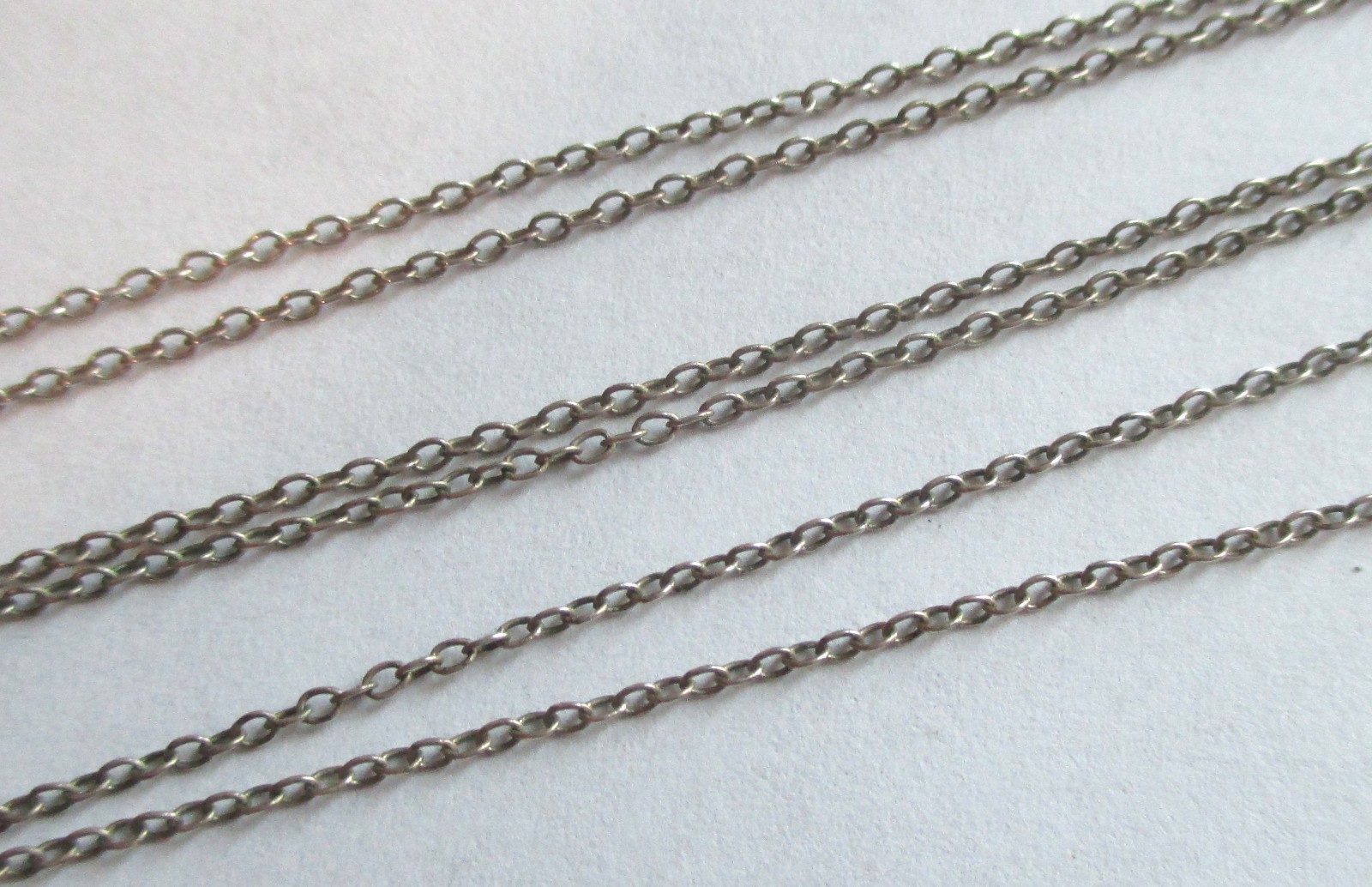 20 inch long THIN LIGHT 1.1g ROLO STYLE LINK STERLING SILVER 925 CHAIN NECKLACE