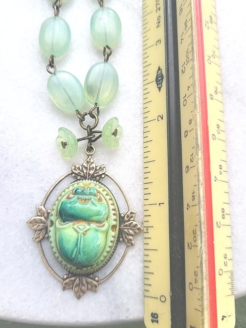 VINTAGE NEIGER EGYPTIAN SCARAB PENDANT OPALITE BEAD URANIUM FLOWER NECKLACE SET