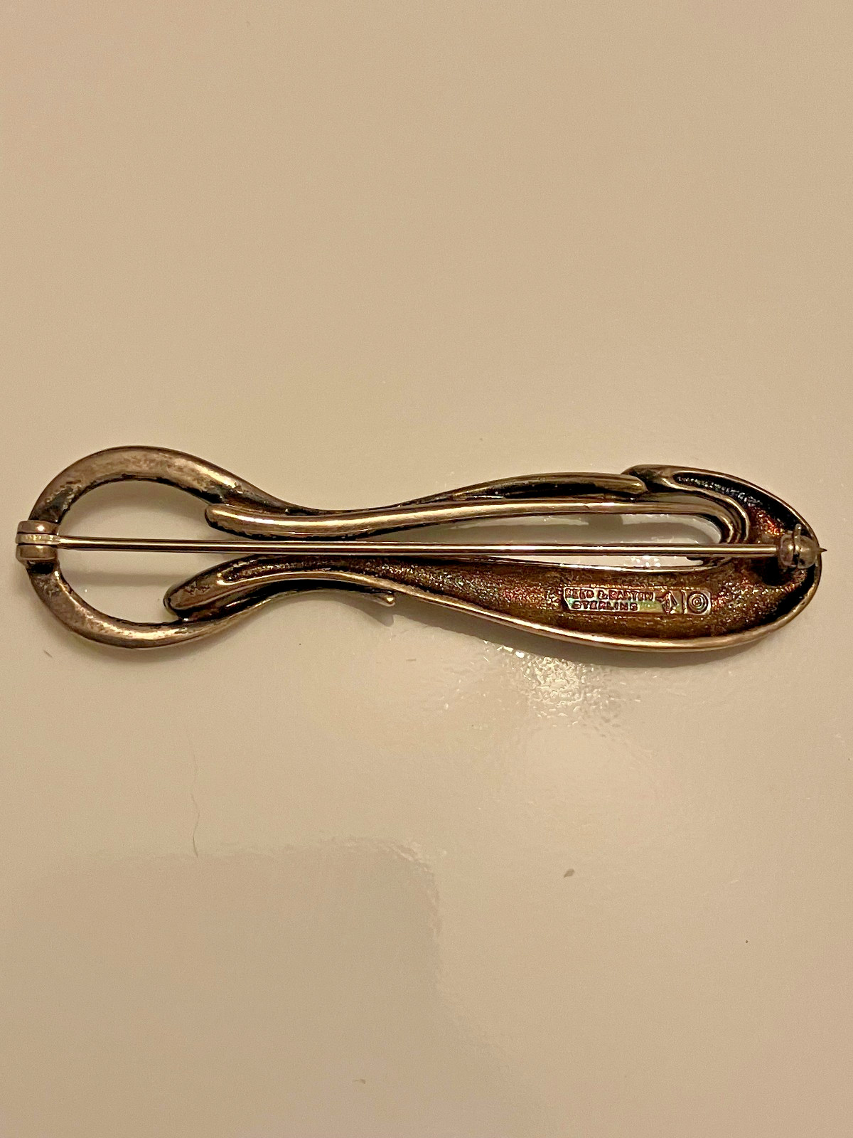 vintage Reed & Barton sterling silver pin – brooch. 10.9 grams.
