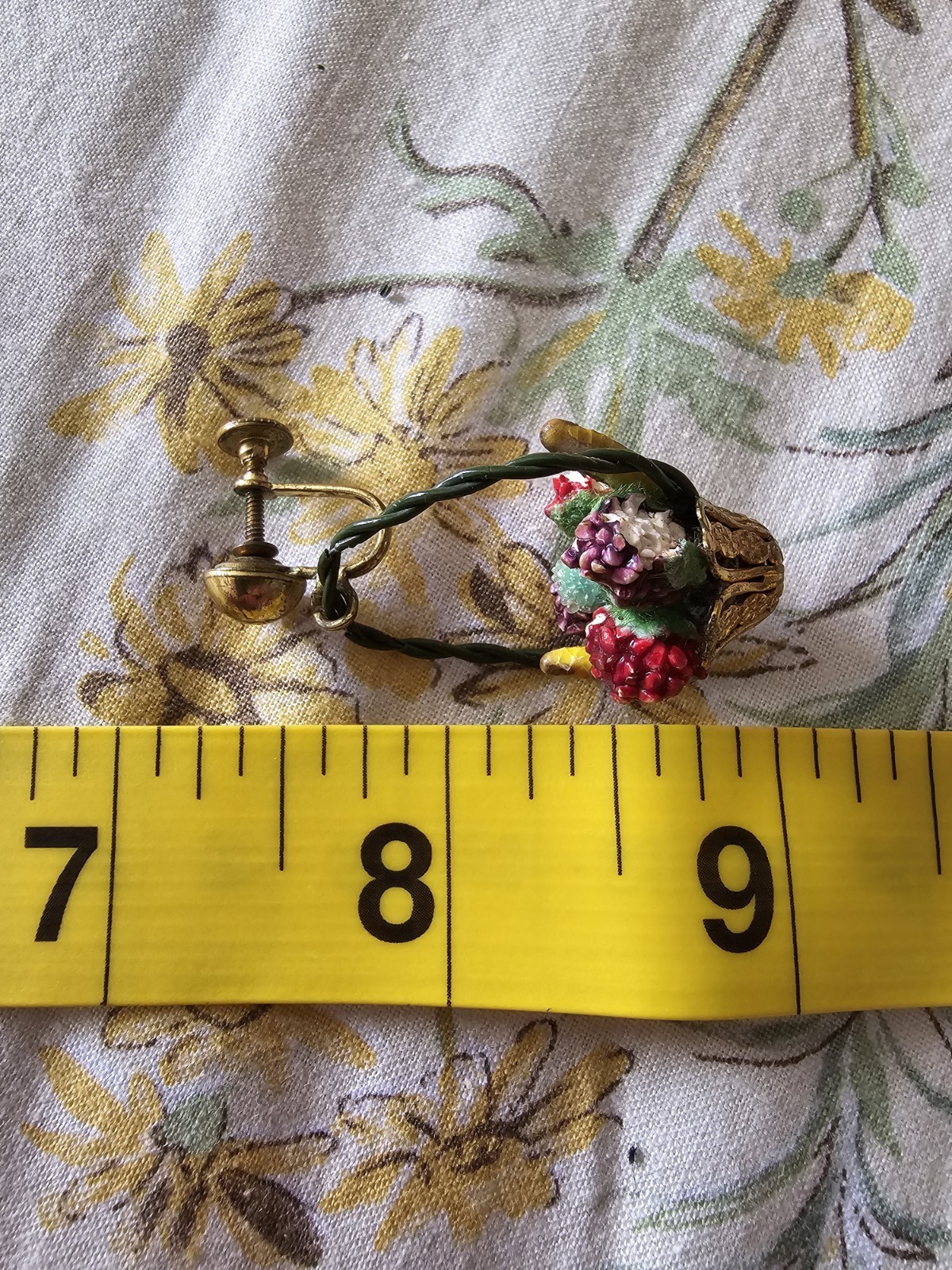 Vintage 1940s Woven Fruit Basket Earrings Screw Back Kitsch Rockabilly