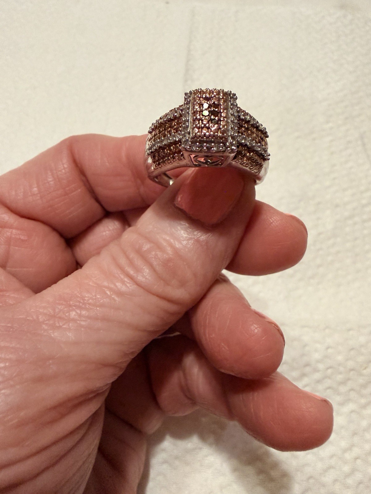 Vtg 925 SterSilver Diamond Pave’ Sz 9-5g Gorgeous Ring!