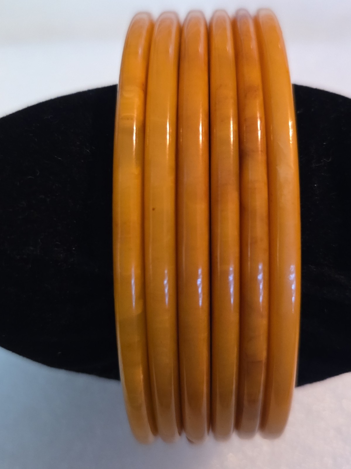 6 Vintage Bakelite Bangle Bracelets. Marbled Butterscotch Swirl Color. Tested