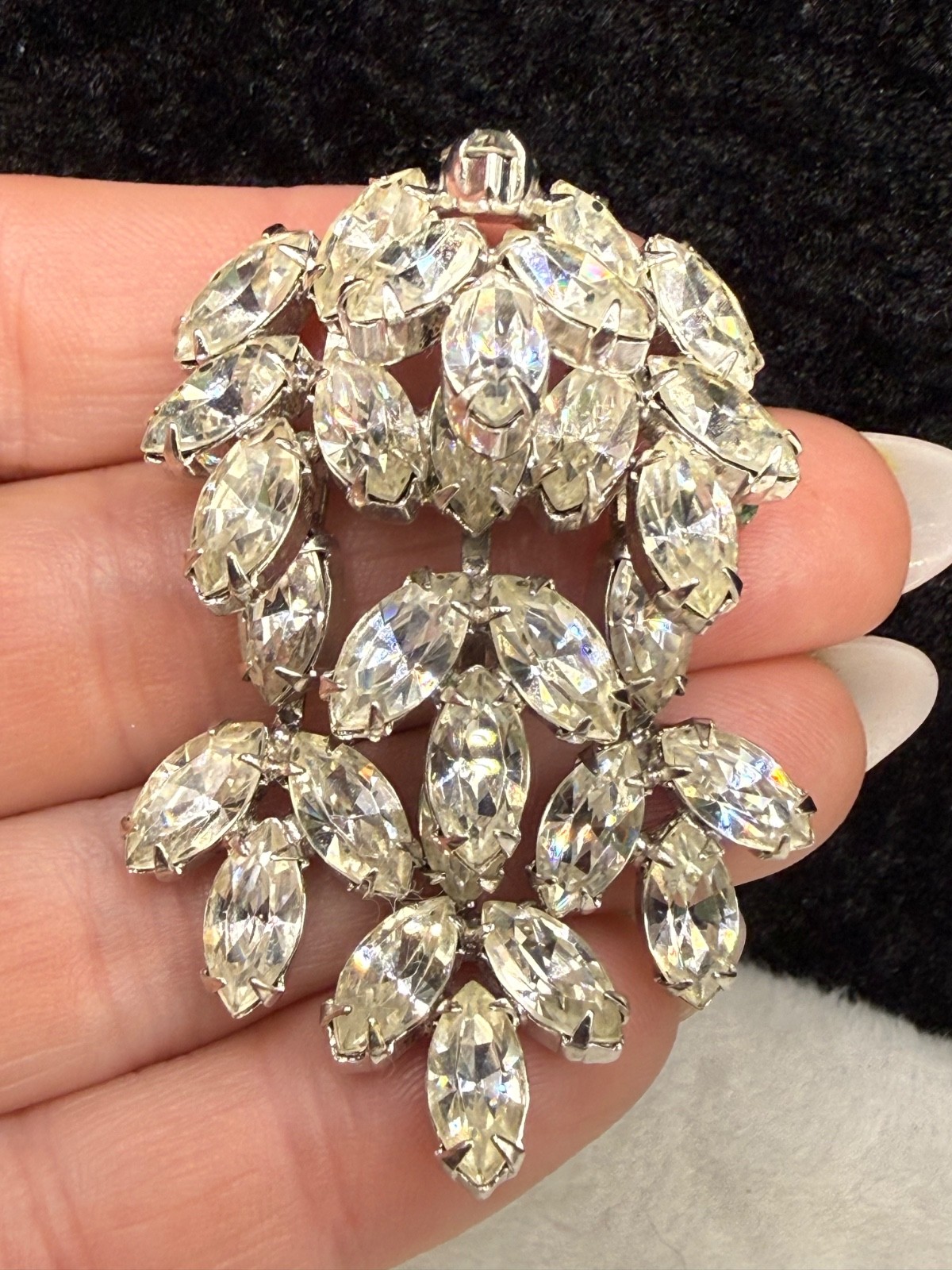 Vintage Weiss Rhinestone Chandelier Brooch Silver Tone Full of Sparkle Waterfall