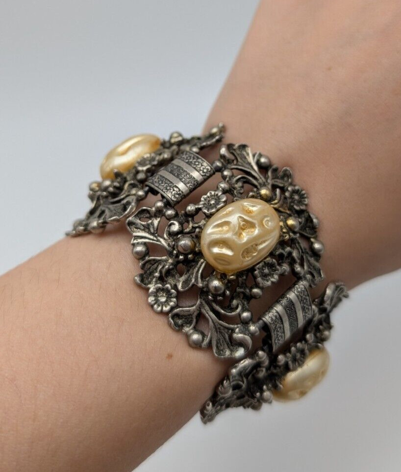 Vintage Victorian Selro Selini Style Baroque Faux Pearl Flower Panel Bracelet