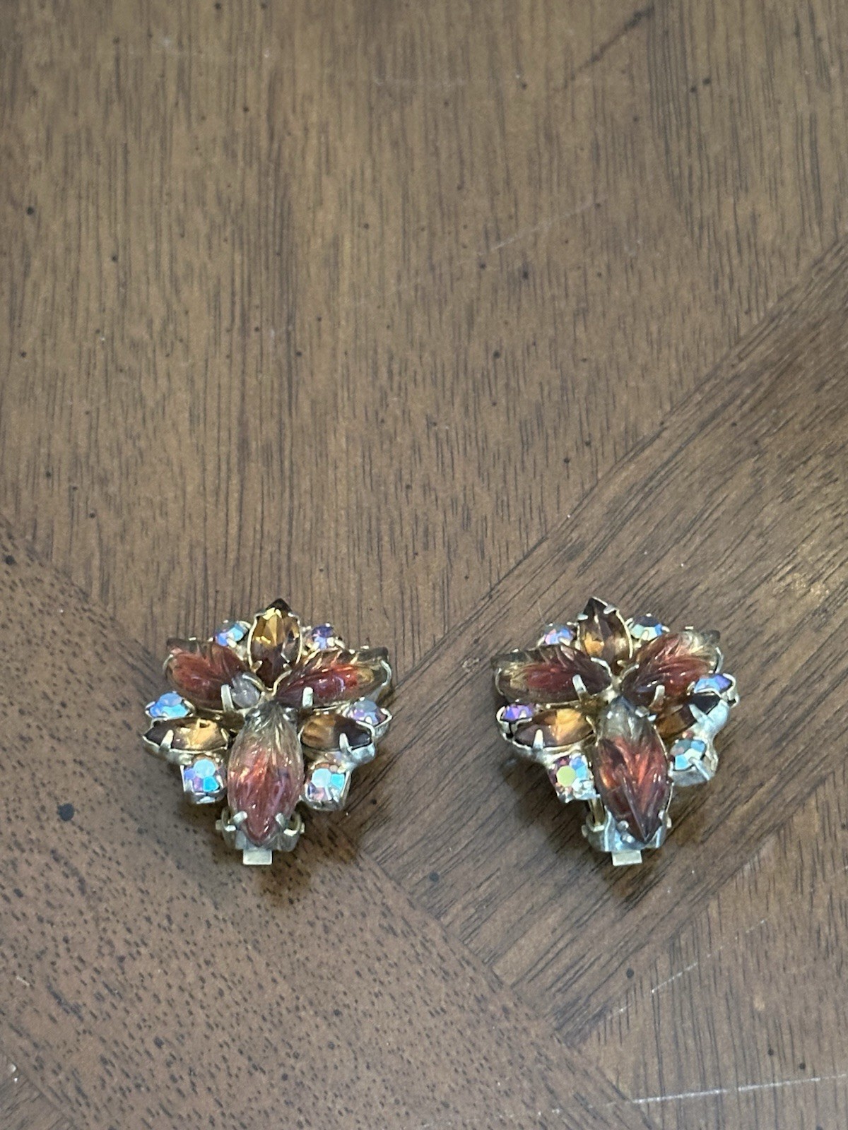Vintage Juliana? Fall Brown Aurora Borealis Rhinestone Earrings Gold Tone Nice!