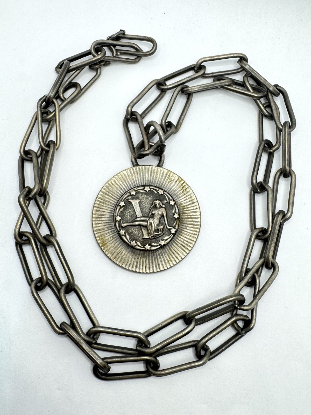 Vtg 70’s Sarah Coventry VIRGO Pewter Medallion Sun Signs Zodiac Pendant Necklace