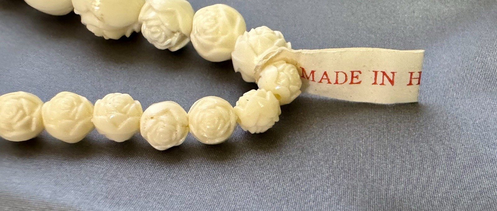Vintage Celluloid Necklace/Earrings Set, Graduated Size Beads Made In Hong Kong