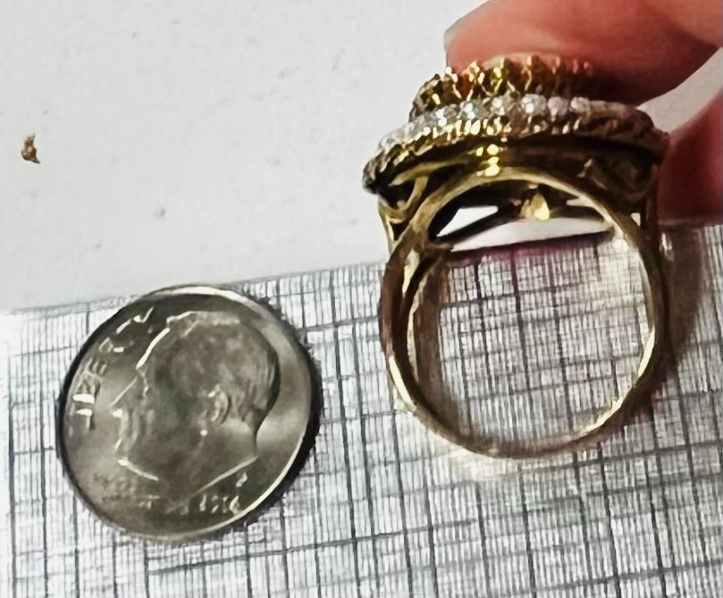 Vintage Mid Century Shell Cameo Ring Seed Pearl Halo 14 kt Gold Size 6