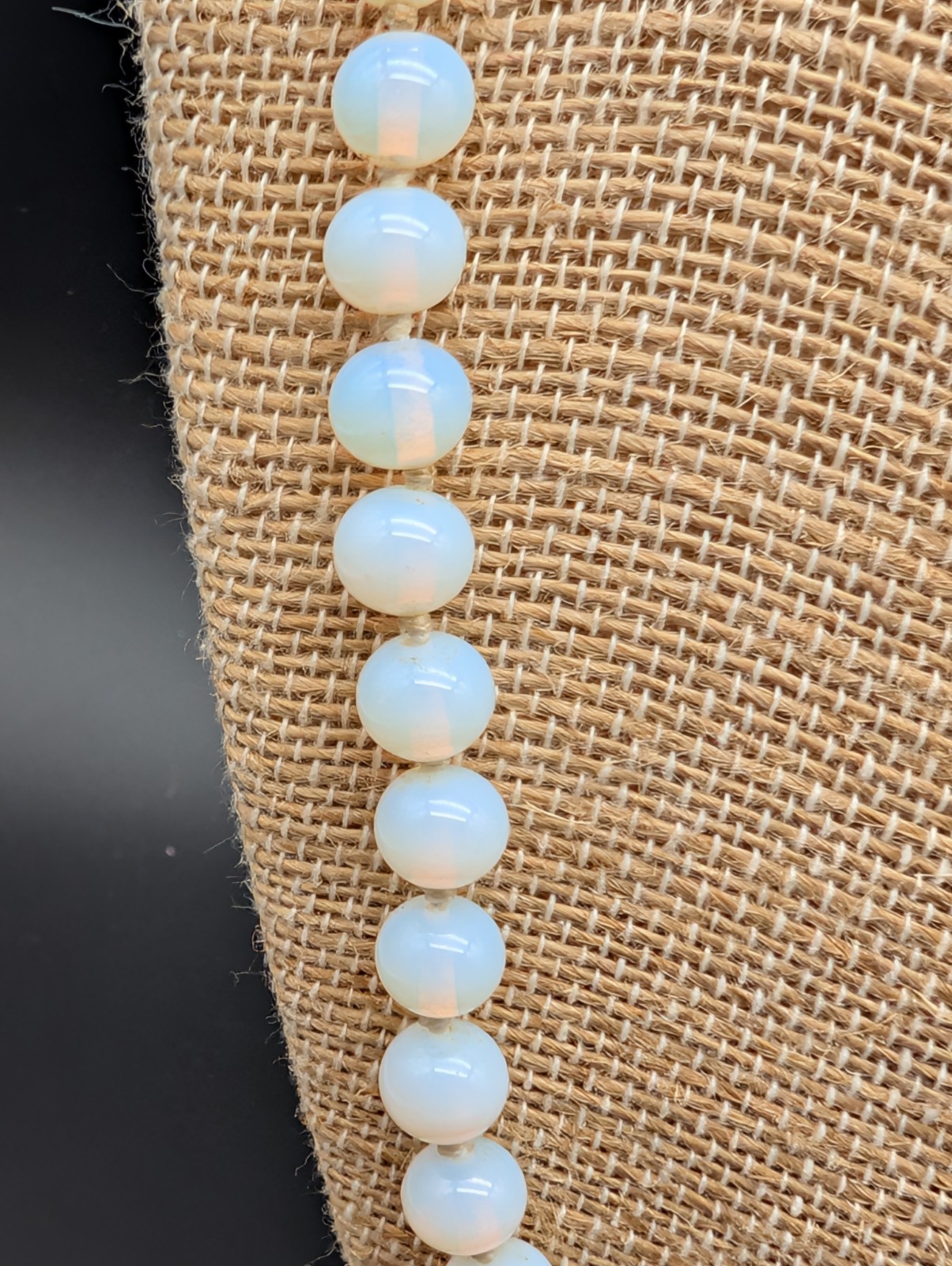 VINTAGE OPALITE OR OPALINE OPALESCENT GLASS BEAD NECKLACE HAND KNOTTED 23″